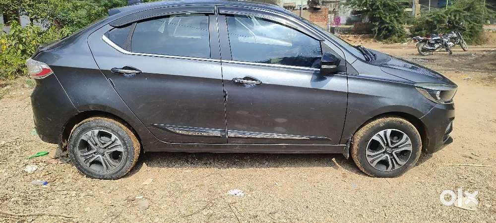 Tata Tigor Xz+ Petrol/cng With  Push Start Button