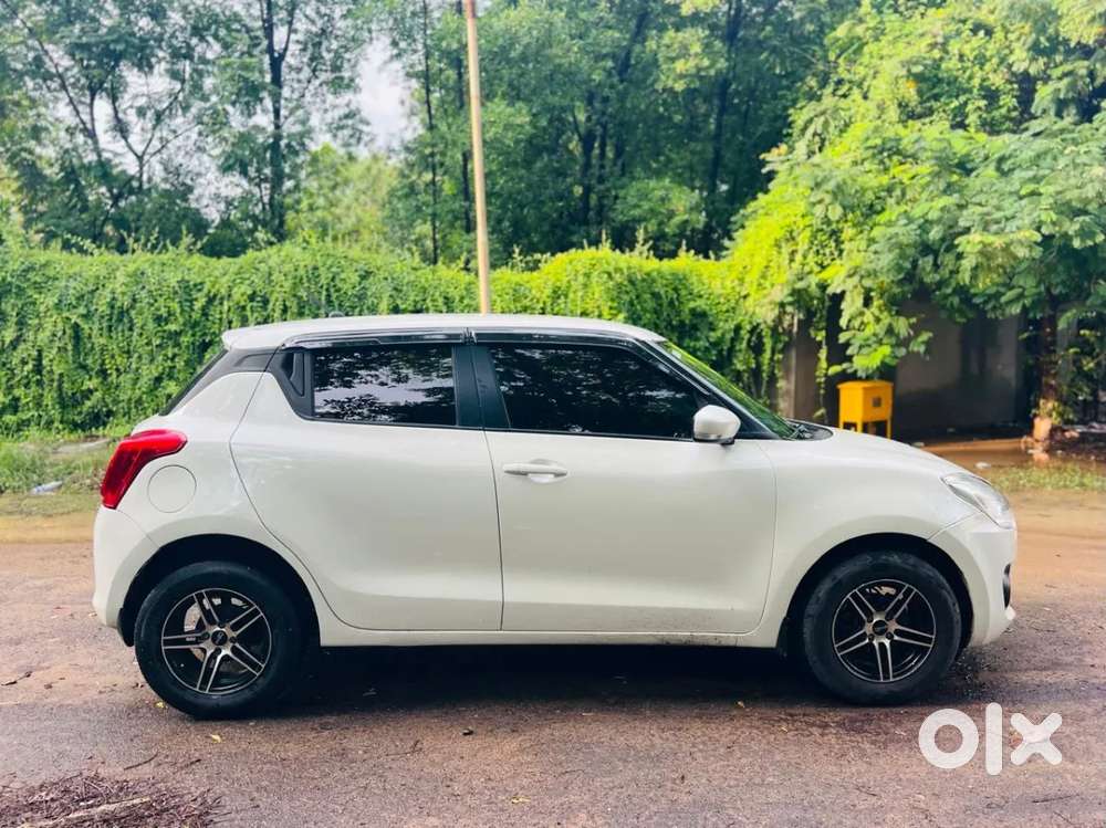 Maruti Suzuki Swift Vxi, 2021, Petrol