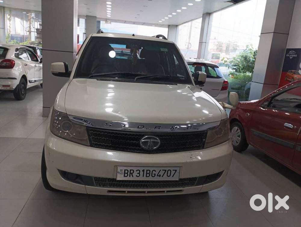 Tata Safari Storme Lx, 2013, Diesel