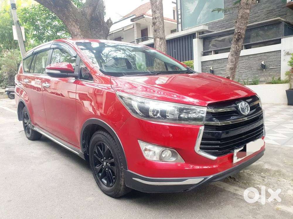 Toyota Innova Crysta Touring Sport 2.4 Mt, 2017, Petrol