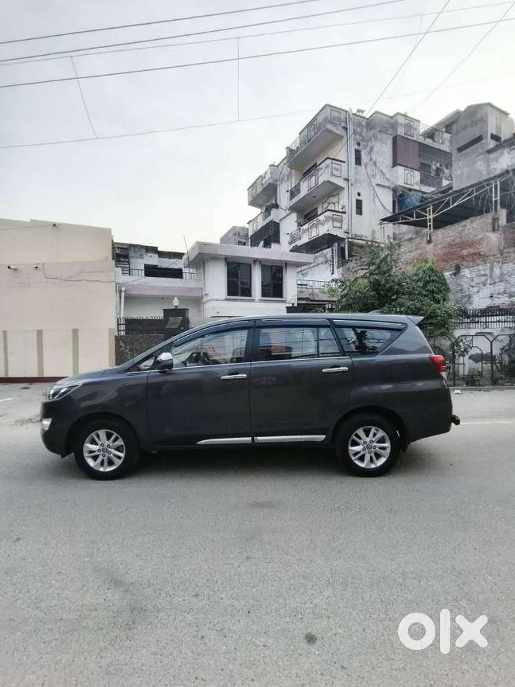 Toyota Innova Crysta 2.4 G Mt, 2019, Diesel