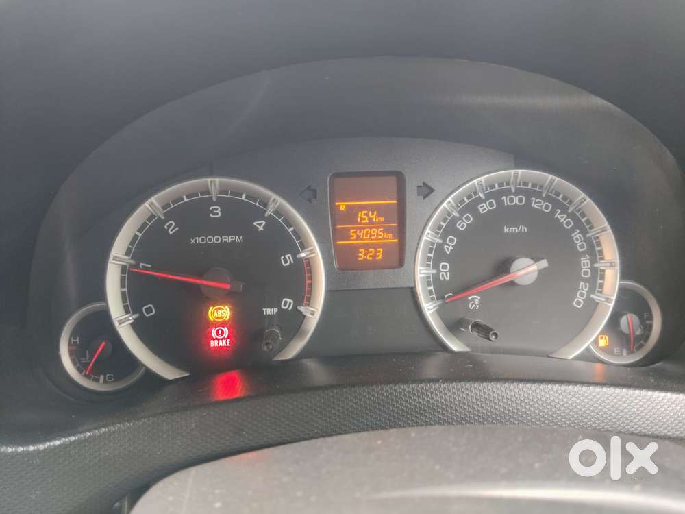 Maruti Suzuki Swift Dzire Vdi Optional, 2016, Diesel