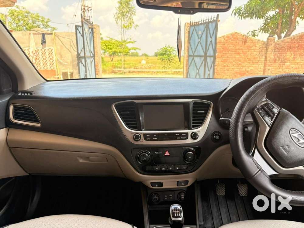 Hyundai Verna 2018 Diesel 250000 Km Driven