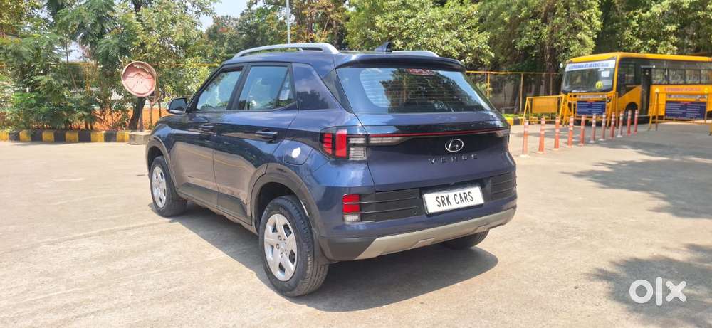 Hyundai Venue S 1.2 Petrol, 2022, Petrol