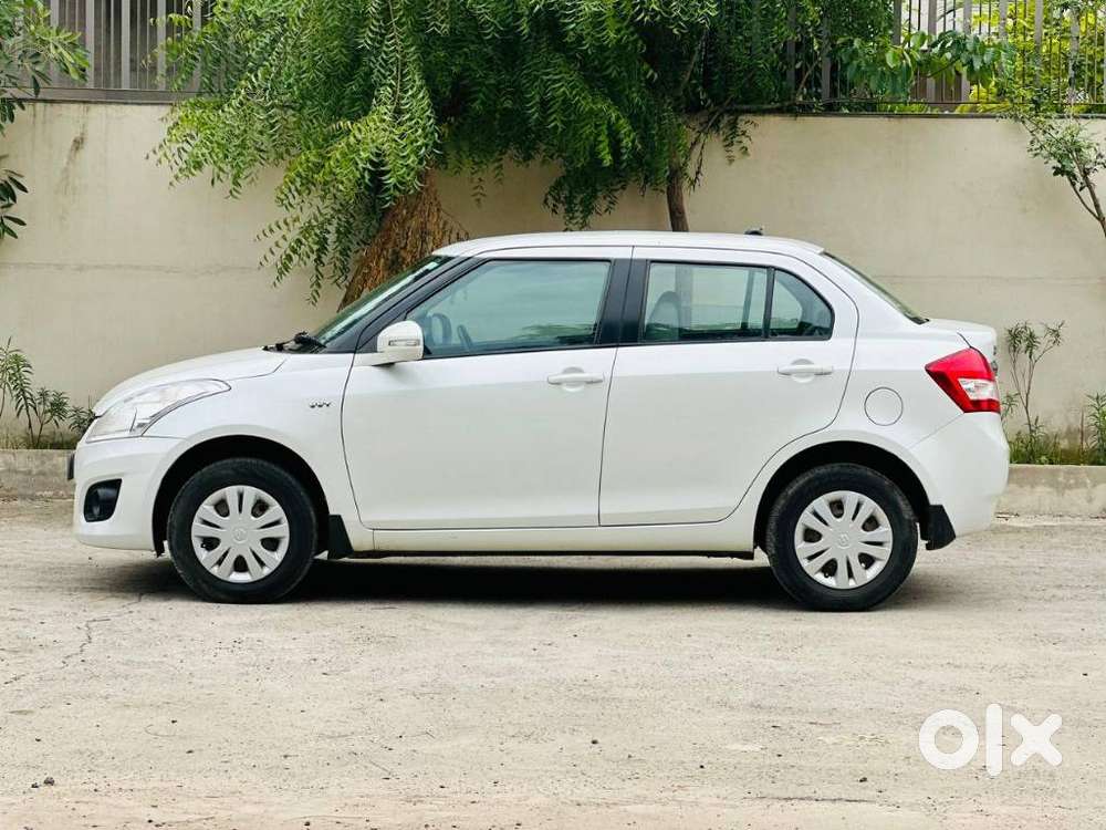 Maruti Suzuki Swift Dzire 1.2 Vxi Bsiv, 2014, Petrol