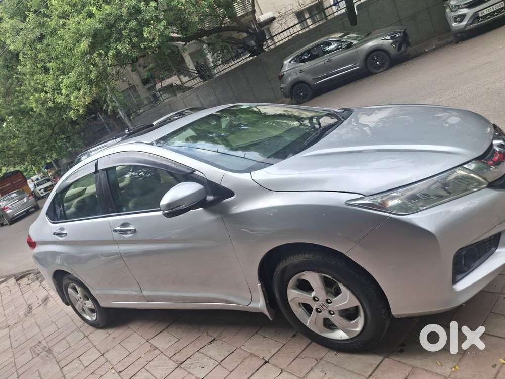 Honda City 1.5 V Mt Sunroof, 2014, Petrol