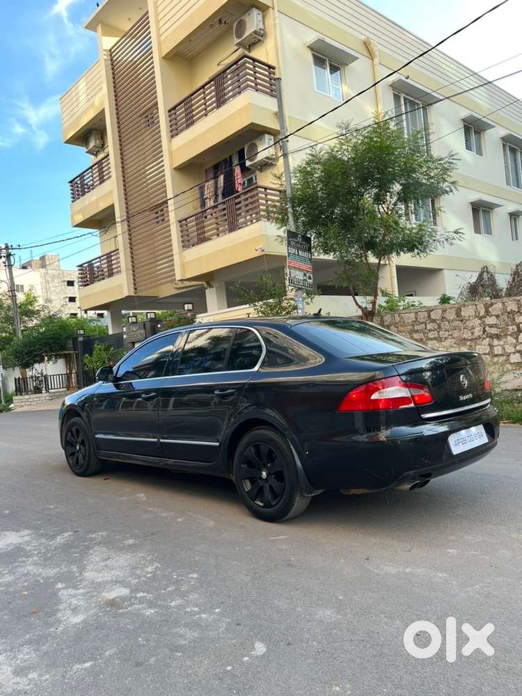 Skoda Superb 1.8 Tsi Petrol Sunroof 2011 Model Valid Till 2031
