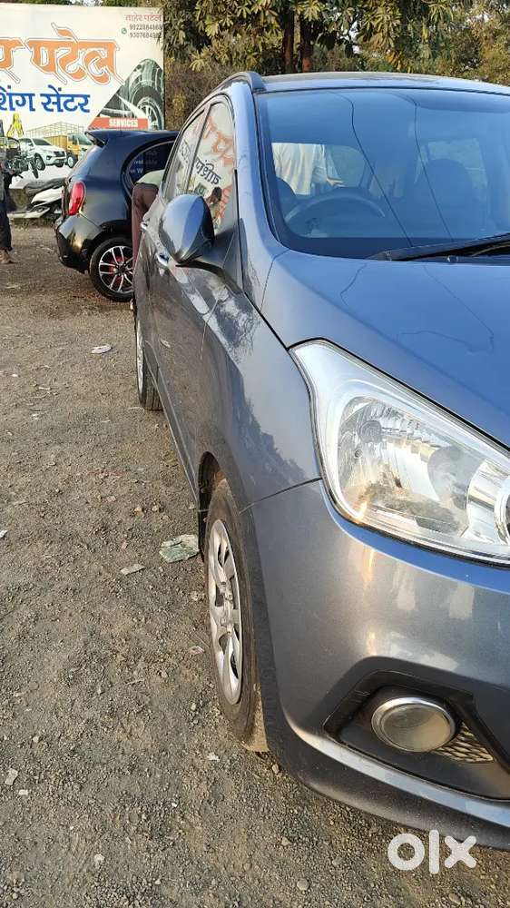 Hyundai Grand I10 2015 Diesel 61000 Km Driven