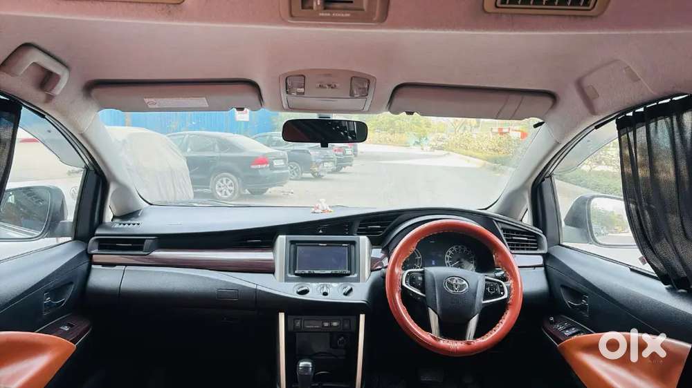 Toyota Innova Crysta