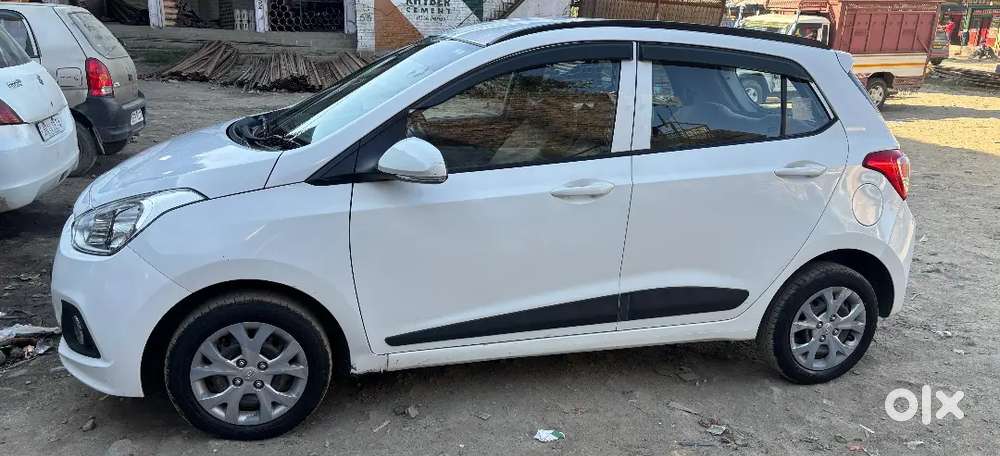 Hyundai Grand I10 2016 Petrol 63881 Km Driven