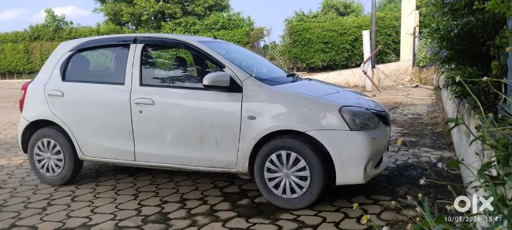Toyota Etios Liva Diesel Manual 2015 Model