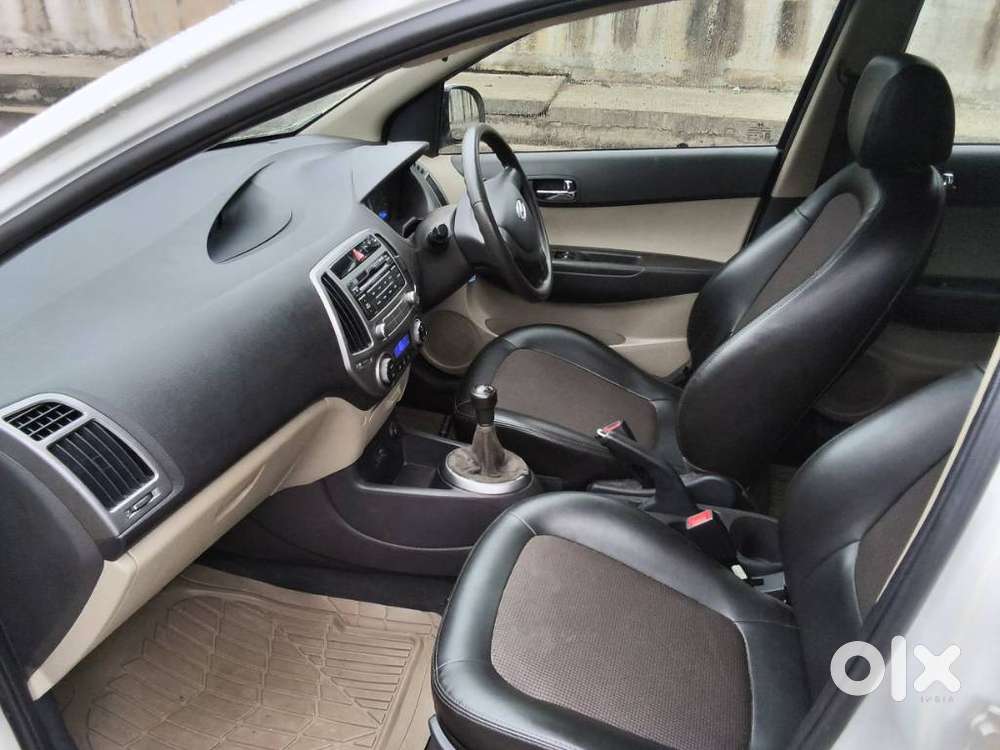 Hyundai I20 1.2 Sportz Option, 2012, Petrol
