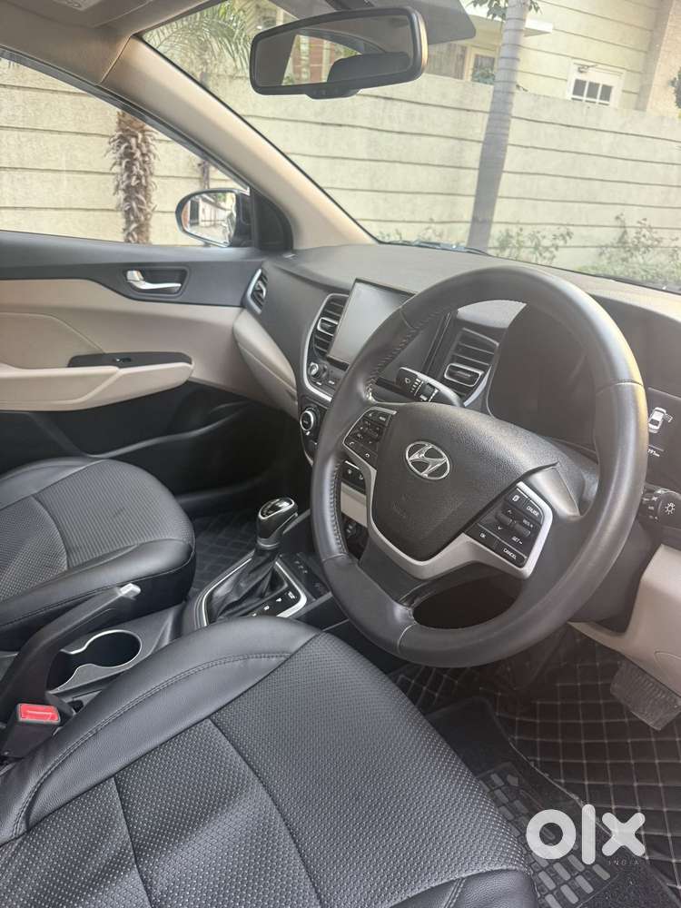 Hyundai Verna 1.5 Sx Vtvt Ivt, 2023, Petrol