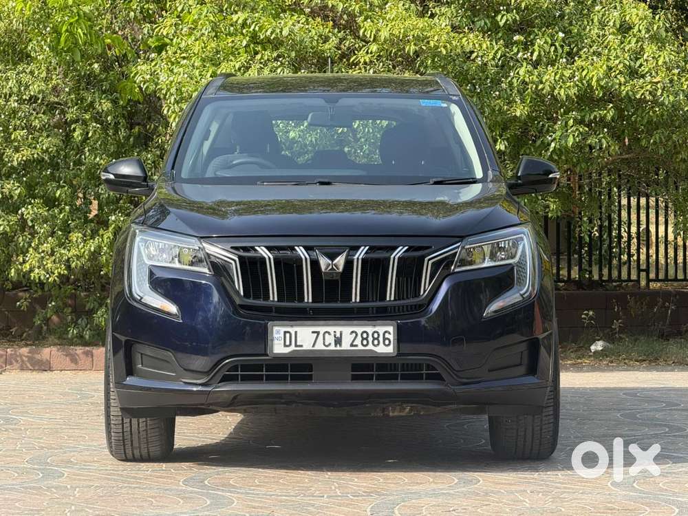 Mahindra Xuv700 Mx Petrol Mt 5 Str (e), 2024, Petrol