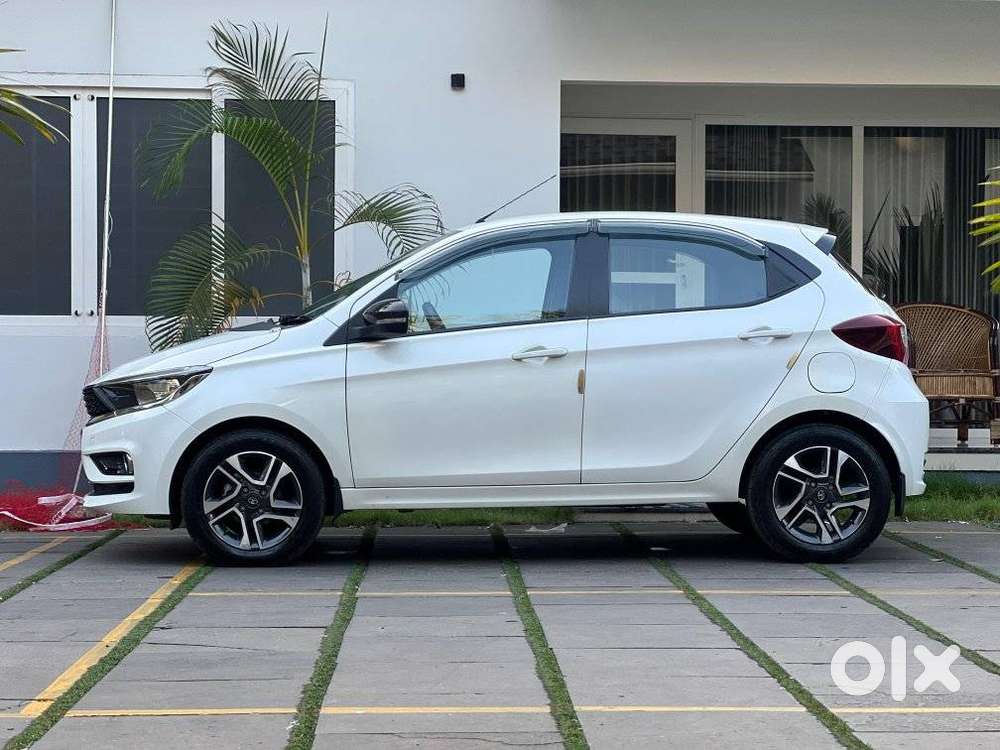 Tata Tiago Xza Plus, 2021, Petrol