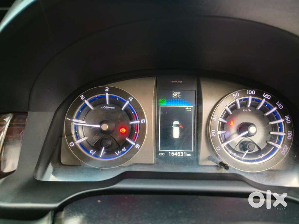 Toyota Innova Crysta 2.4 V 8 Str, 2018, Diesel
