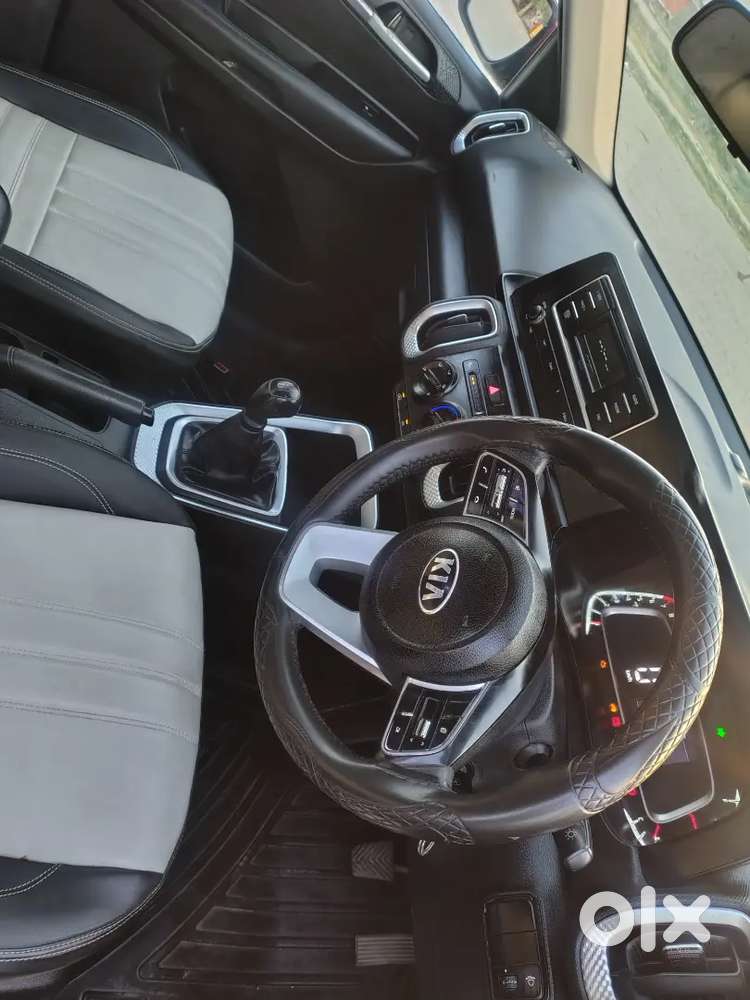 Kia Sonet 2021 Petrol Well Maintained