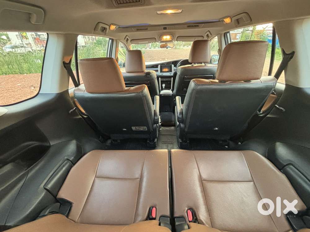 Toyota Innova Crysta 2.8 Z, 2017, Diesel