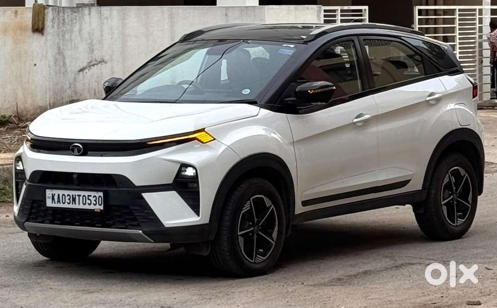 Tata Nexon 1.2 Revotron Xza Plus (o) Amt, 2024