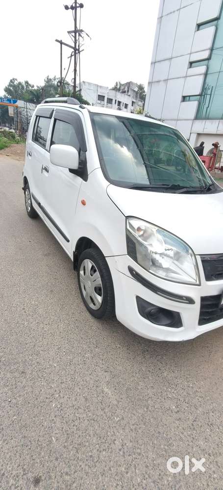 Maruti Suzuki Wagon R Vxi Opt 1.2, 2017, Petrol
