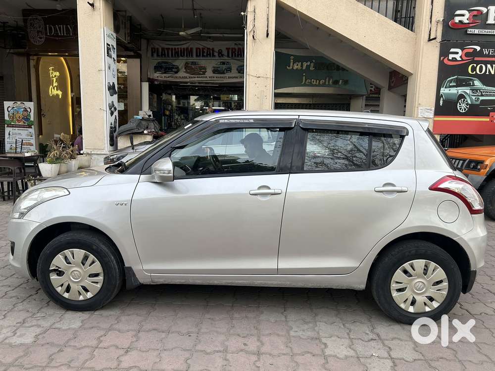 Maruti Suzuki Swift Vxi, 2014, Petrol