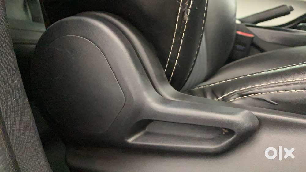 Tata Nexon Pure (s) 1.2 Petrol 6amt, 2023, Cng & Hybrids