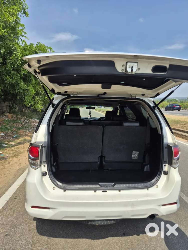 Toyota Fortuner 2015 Diesel Well Maintained