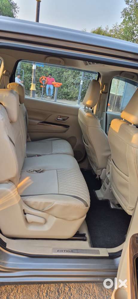 Maruti Suzuki Ertiga Zxi At Petrol, 2019, Petrol