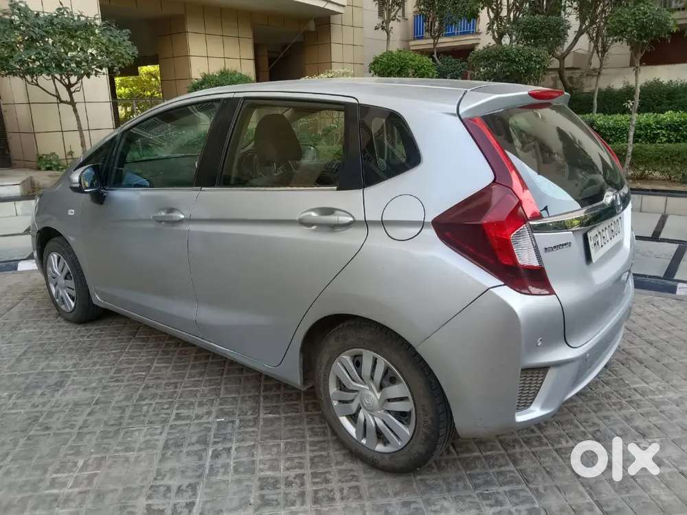 Honda Jazz 2015 Petrol 70000 Km Driven