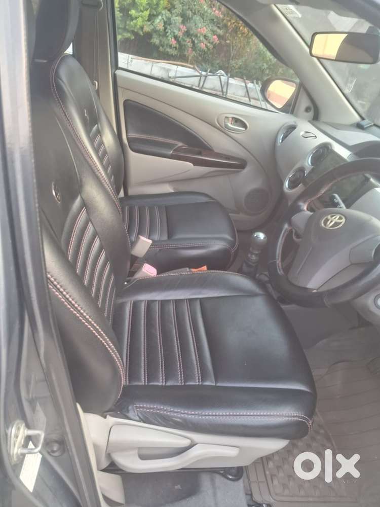 Toyota Etios Liva 2013 Diesel Well Maintained