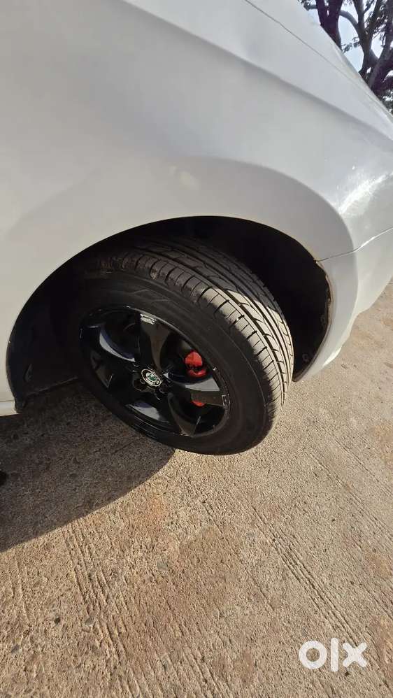 Skoda Rapid 2012