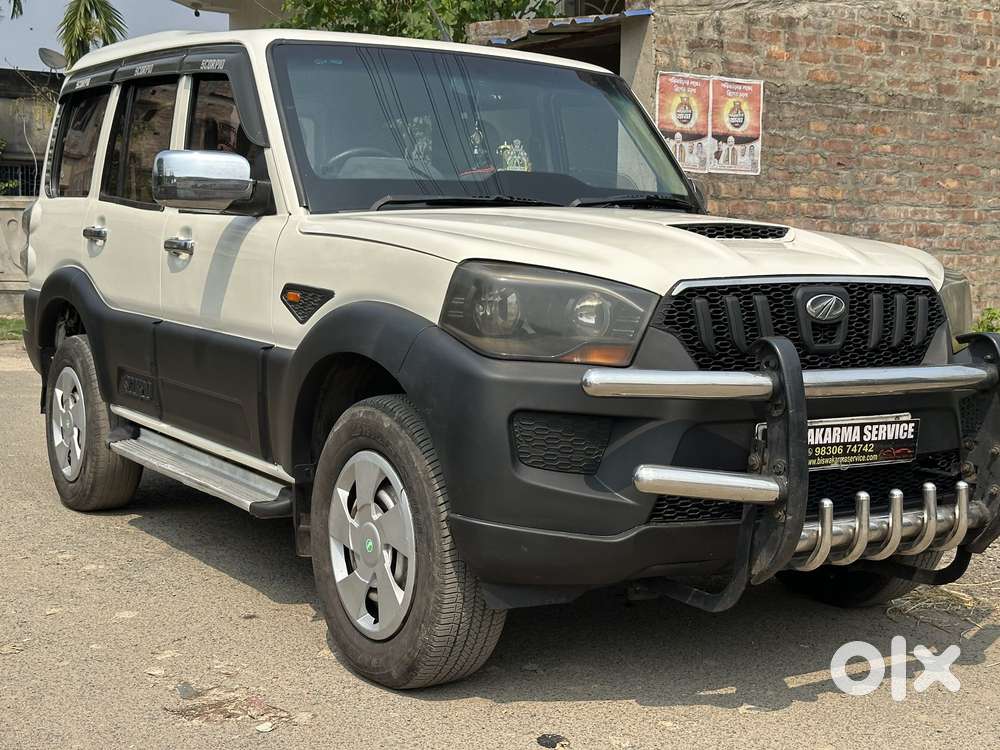 Mahindra Scorpio S4 Plus 9s, 2015, Diesel