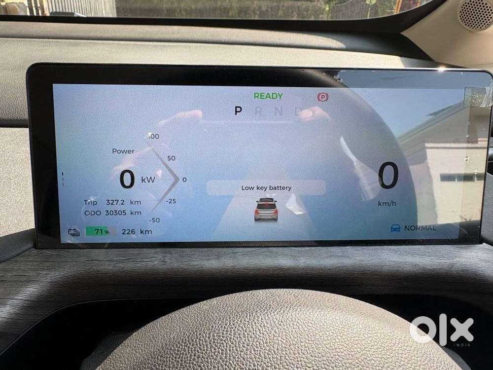 Mg Windsor Ev Essence, 2024, Electric