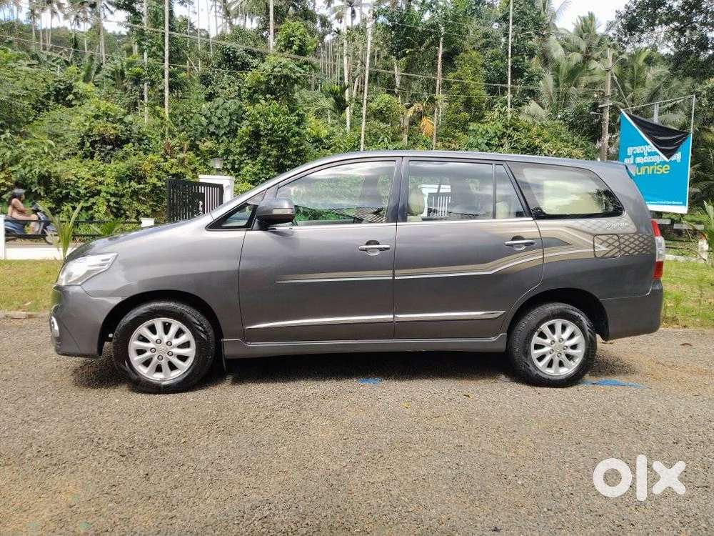Toyota Innova 2.5 Z Diesel 7 Seater, 2013, Diesel