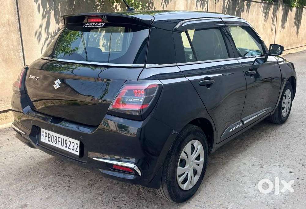 Maruti Suzuki Swift, 2025, Petrol