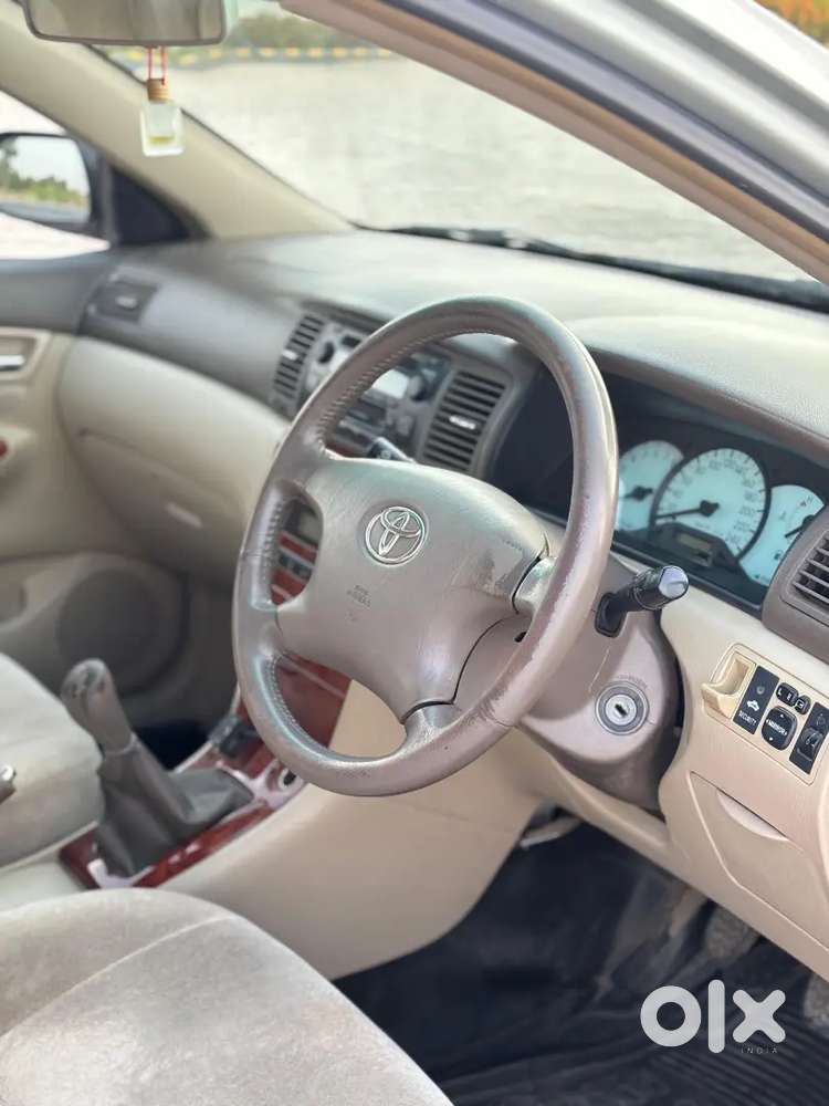 Toyota Corolla 2006 Petrol Well Maintained