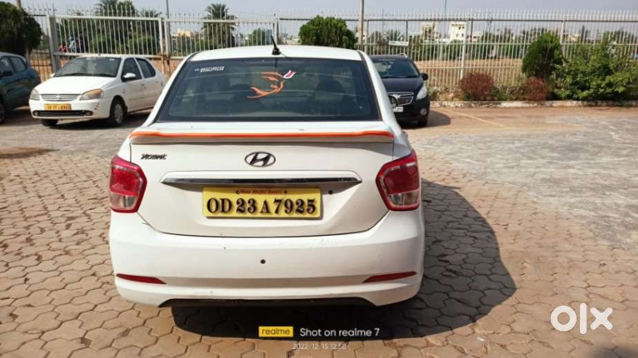Hyundai Xcent Base 1.2, 2014, Petrol