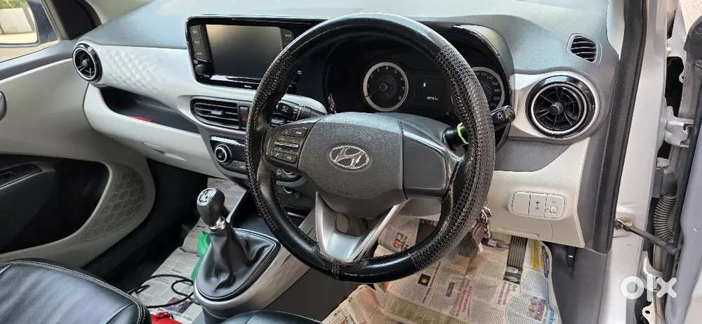 New Tyre,showroom Maintain,non Accidentel,full Insrnce  July, Mh 14