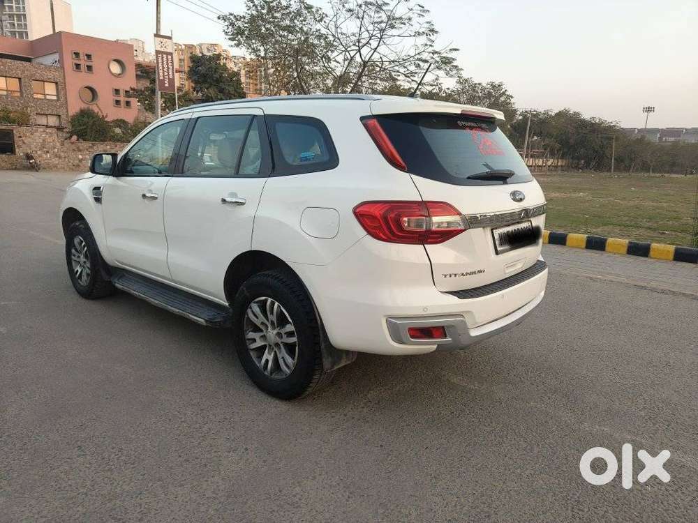 Ford Endeavour 2.2 Titanium At 4x2, 2018, Diesel