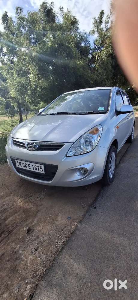Hyundai20 Magna