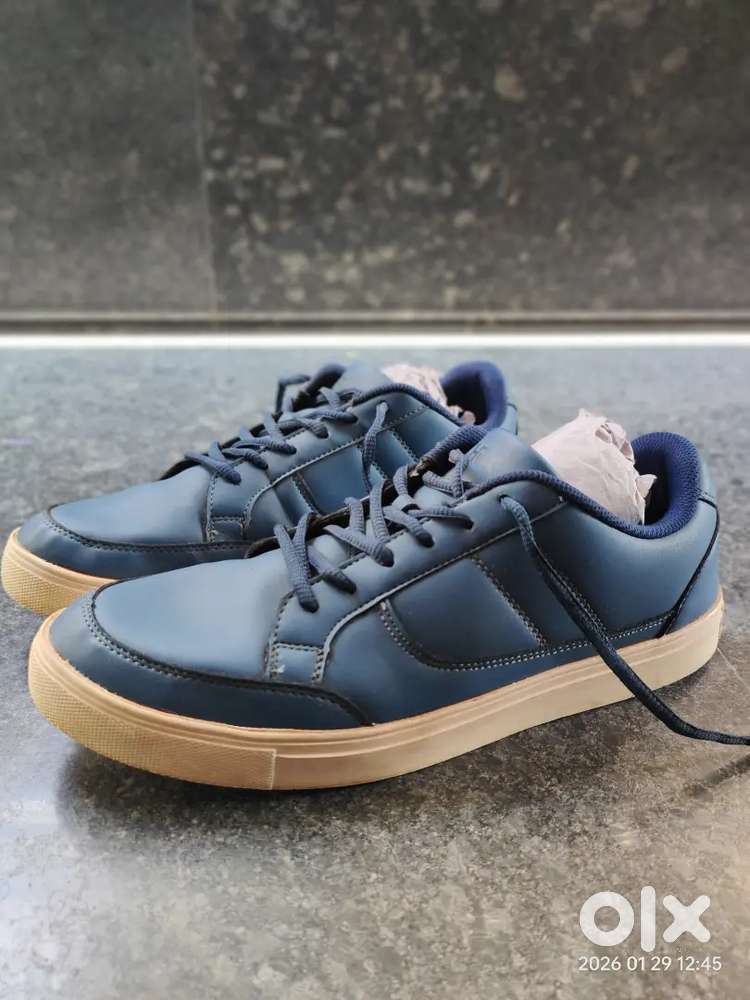 H‼️ HRX shoes no.8 size for 500/- - Sports Equipment in Ganakal