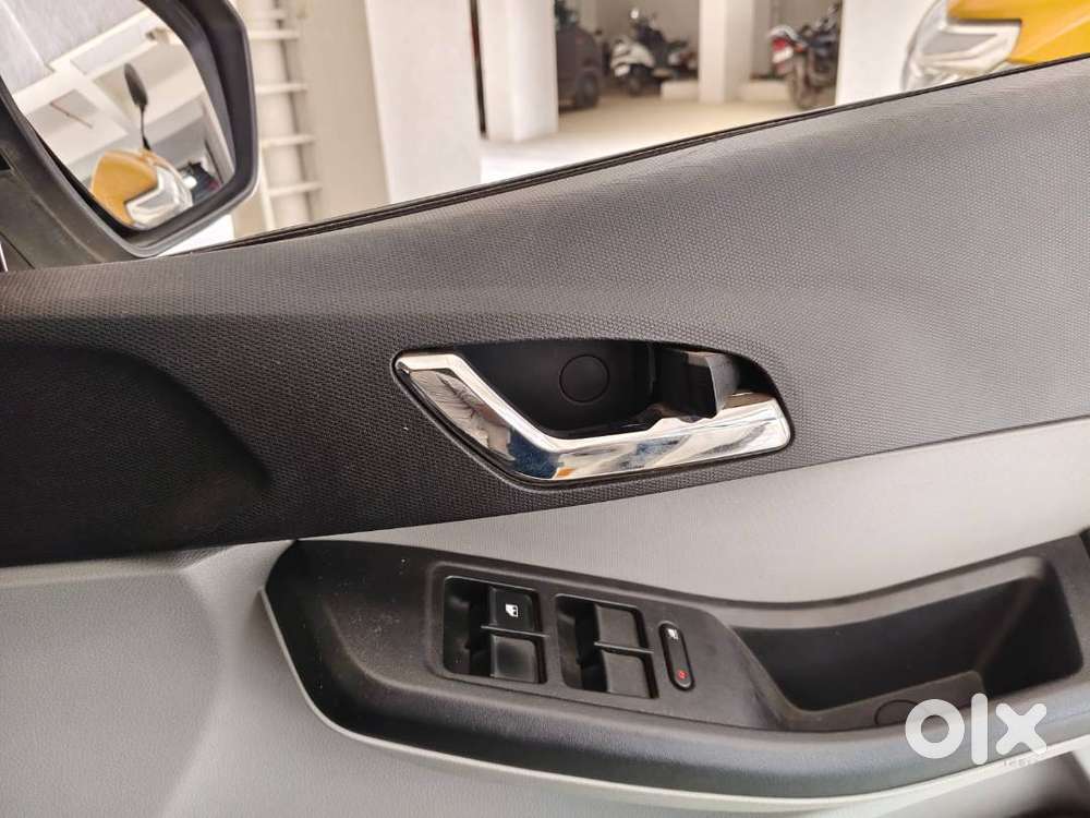 Tata Tiago Xz Plus 2021 Company Fitted Reverse Camera And Music System