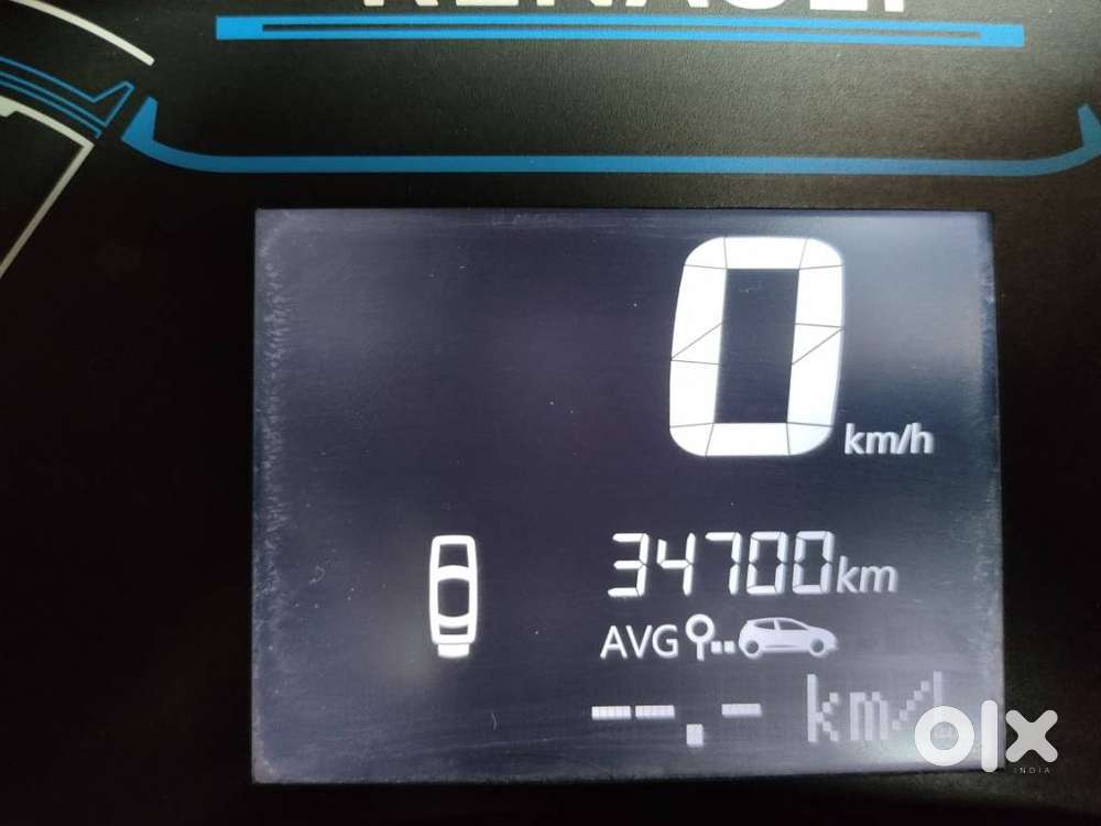 Renault Triber, 2022, Petrol