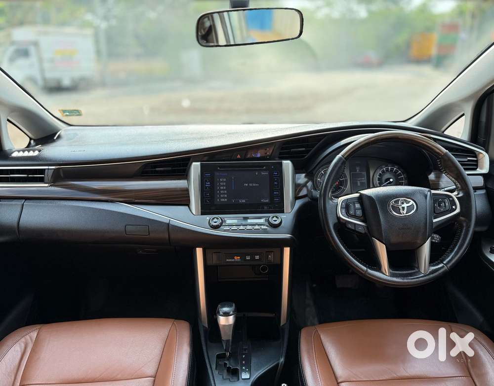 Toyota Innova Crysta 2.8z Automatic, 2018, Diesel
