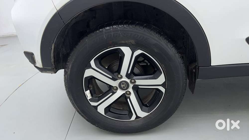 Tata Nexon 1.2 Revotron Xz Plus (s), 2023, Petrol