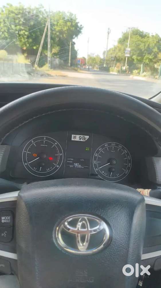 Toyota Inova Crysta With Company Service Record