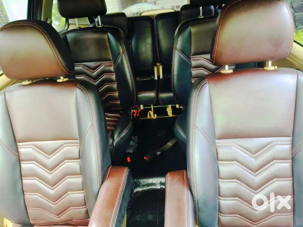 Mahindra Tuv 300 2016