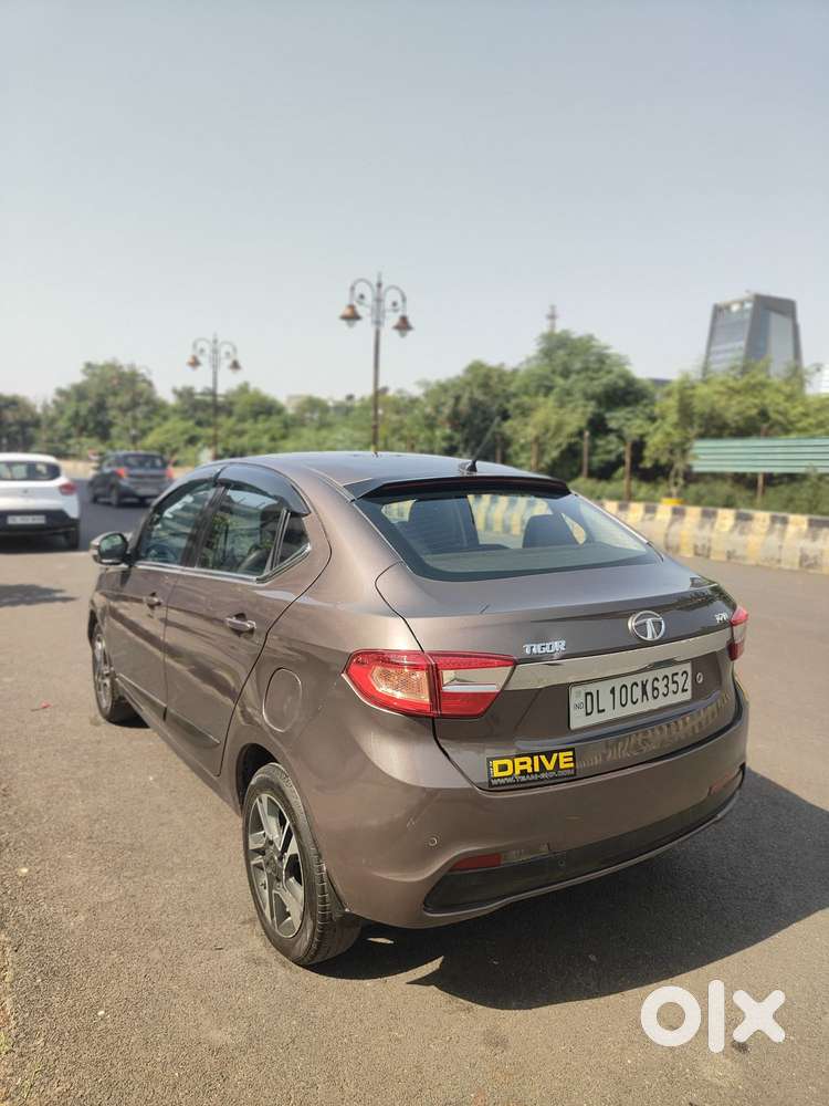 Tata Tigor Xza, 2018, Petrol