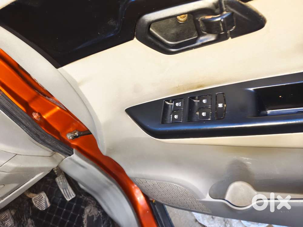 Mahindra Kuv 100 Mfalcon G80 K8, 2016, Petrol