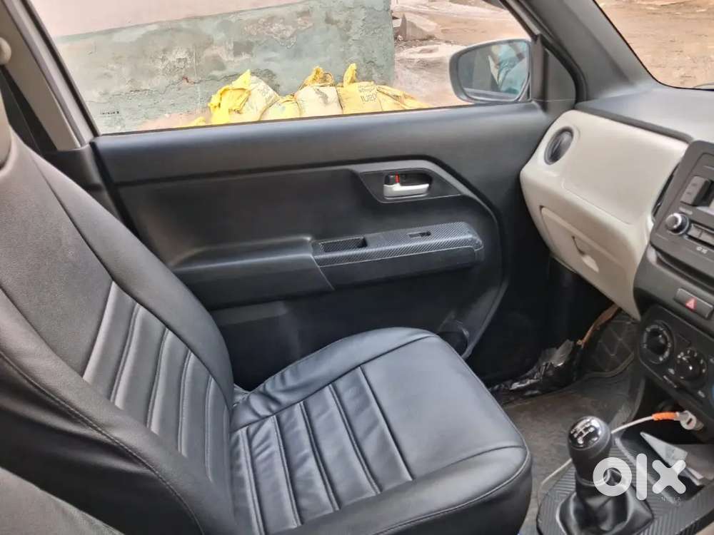 Maruti Suzuki Wagon R Vxi 2025
